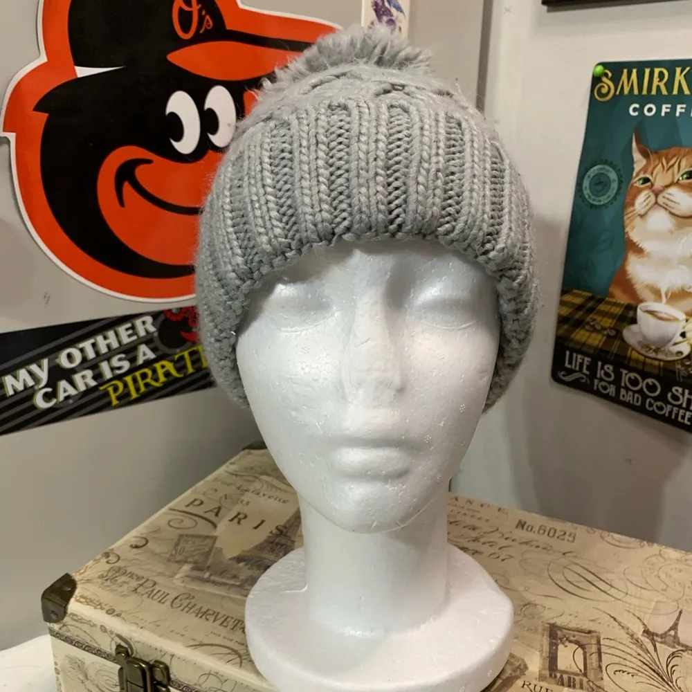 Gray Knit Beanie Hat with Pom Pom - Image 2