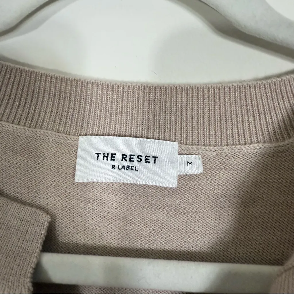 The Reset R Label 100% Wool Puff Sleeve Split Neck Sweater Beige Cream Medium Tan - Image 4