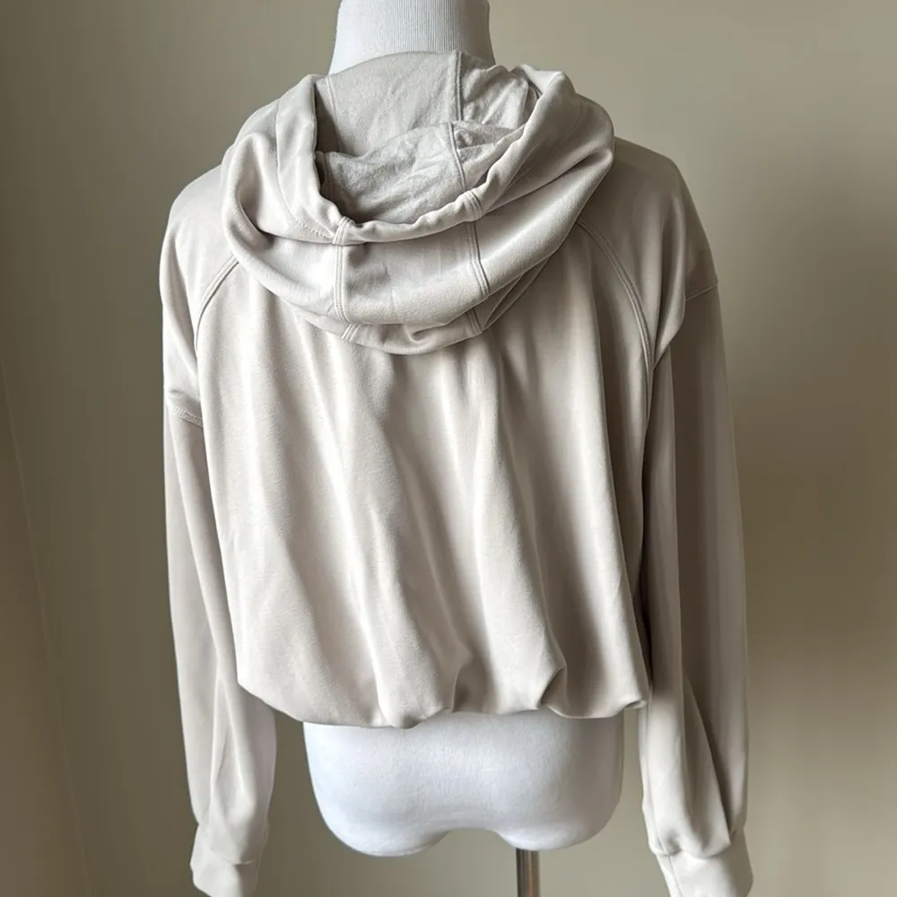 Athleta Seasoft Bubble Hem Hoodie - Image 7