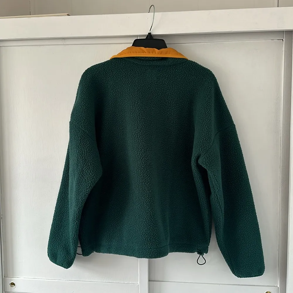 Green & Yellow Fleece Pull Over - Image 4