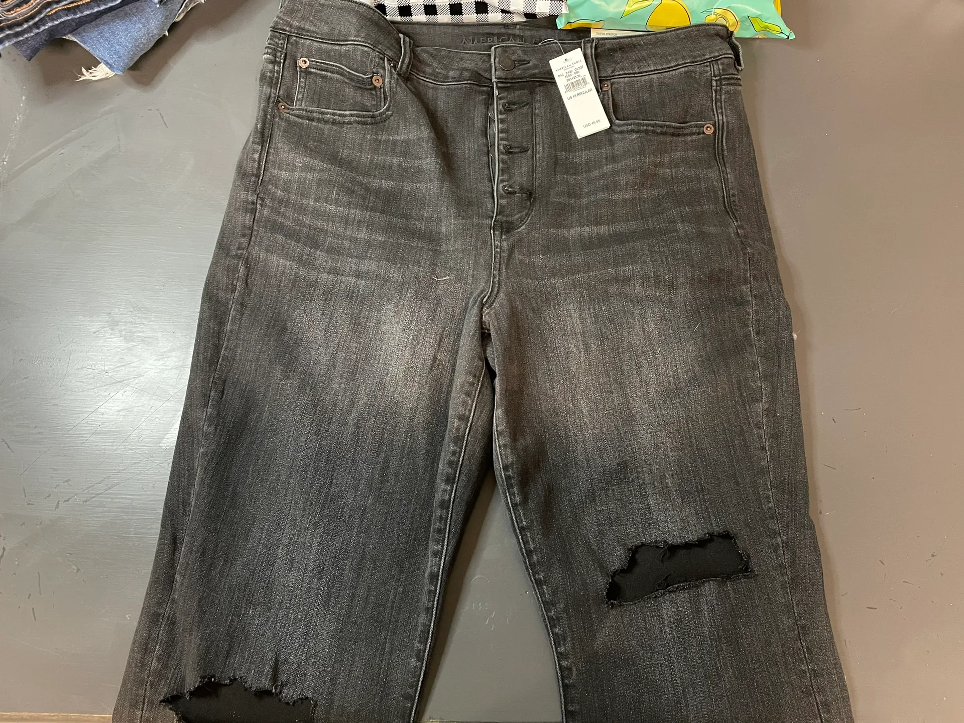 American Eagle Jeans - Image 2