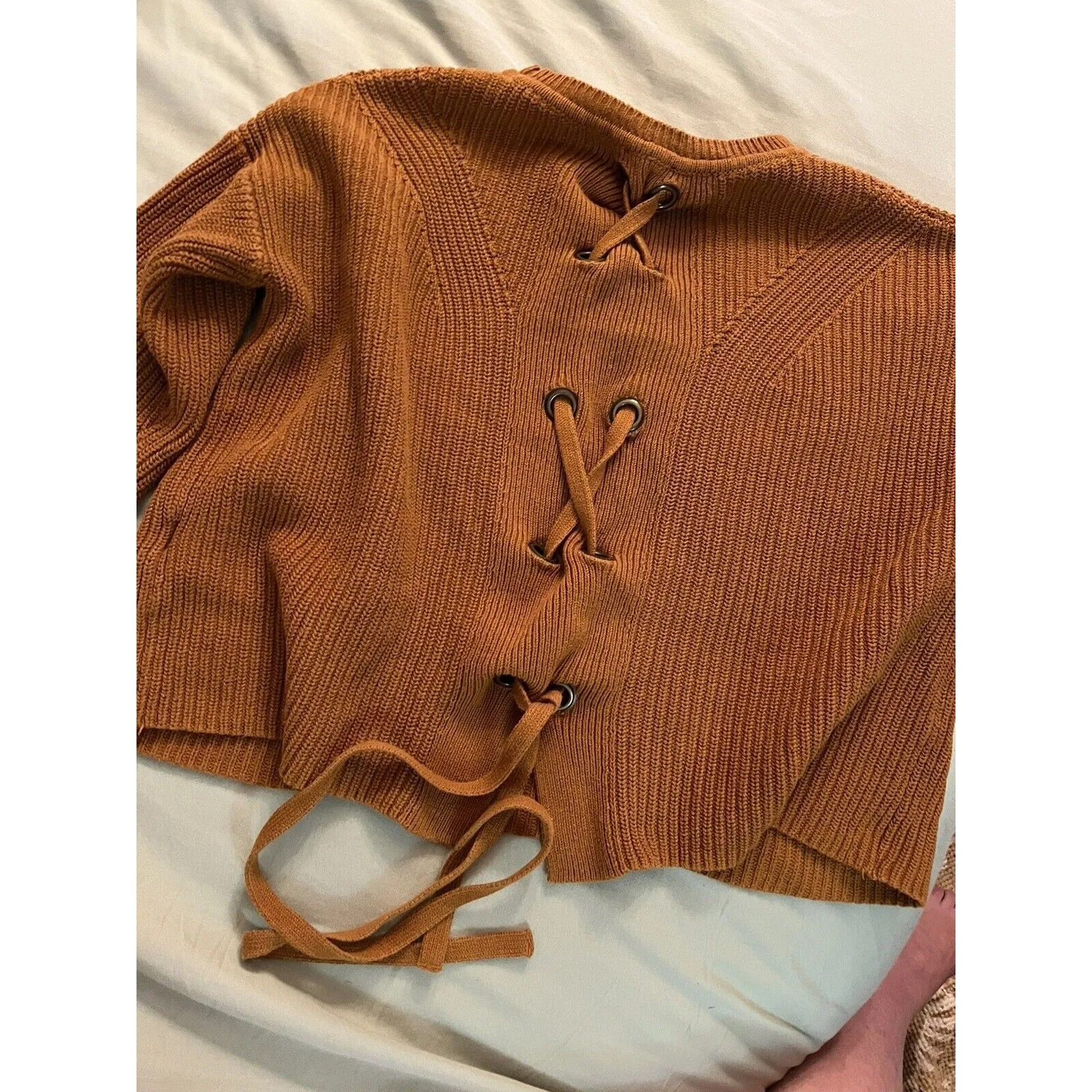 Lucky Brand Women's Sweater Size M Caramel Oversized Braids Crew Neck Y2K Crop - Image 5