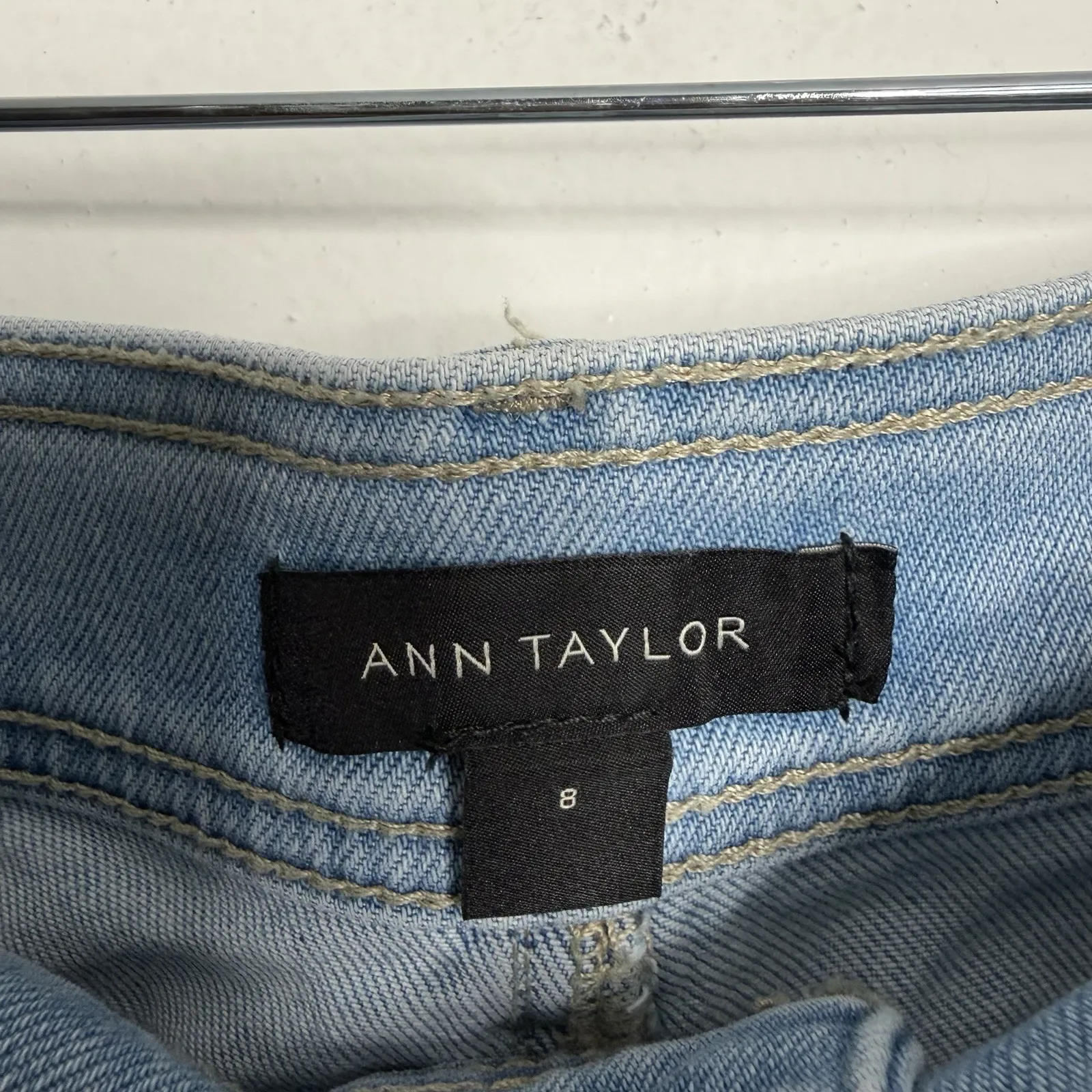 Ann Taylor The Wide Leg Jean Size 8‎ Style 555471 - Image 3