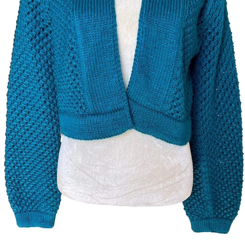 Handmade Womens Handcrafted Chunky Knit Crop Sweater Size M Open Front Turquoise Size M - Image 3
