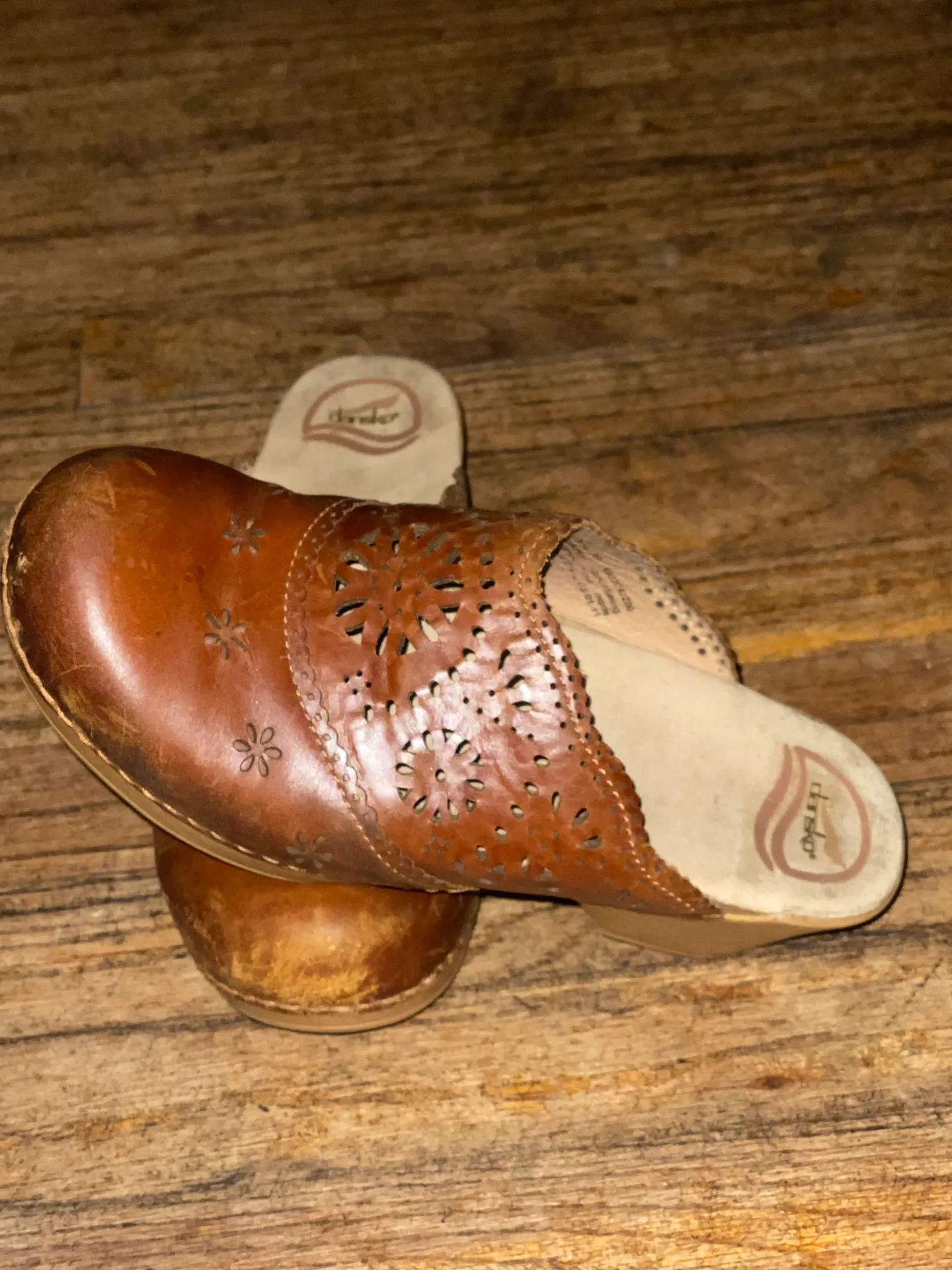 Dansko Skylar Laser Cut Out Brown Leather Mules Clogs - Image 4