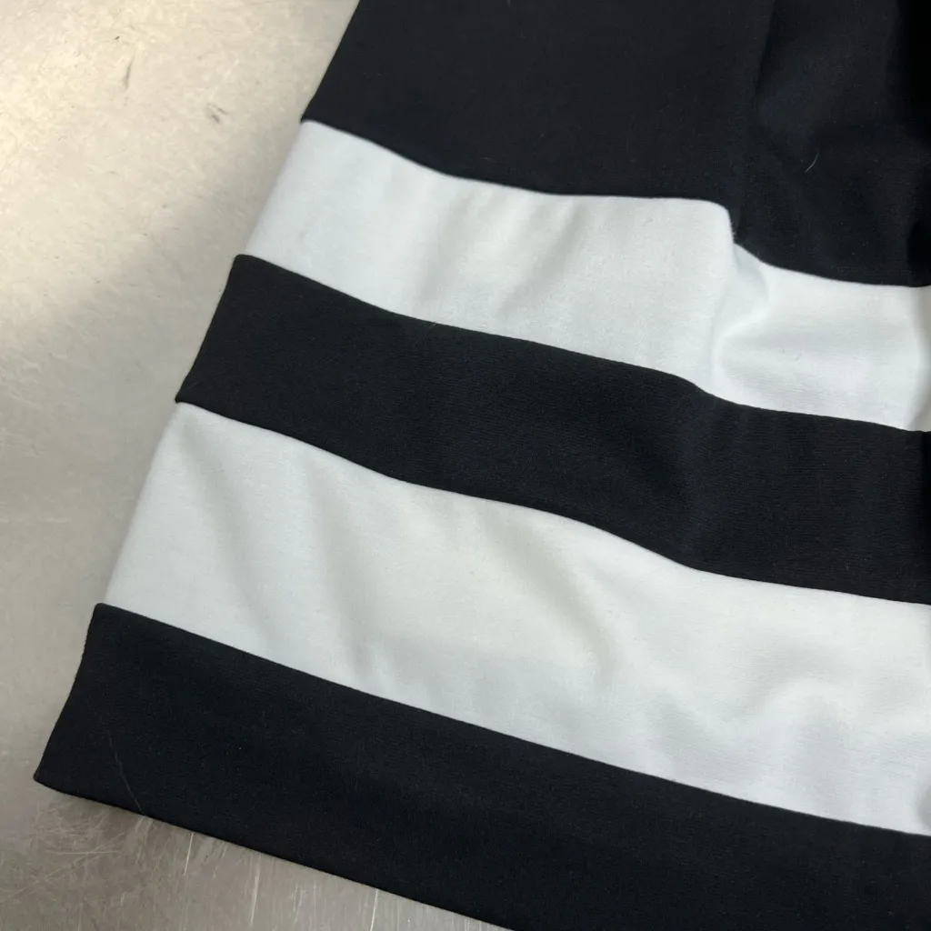 Calvin Klein Black and White Fit & Flare Striped Bottom Dress - Size 2 - VGUC - Image 4