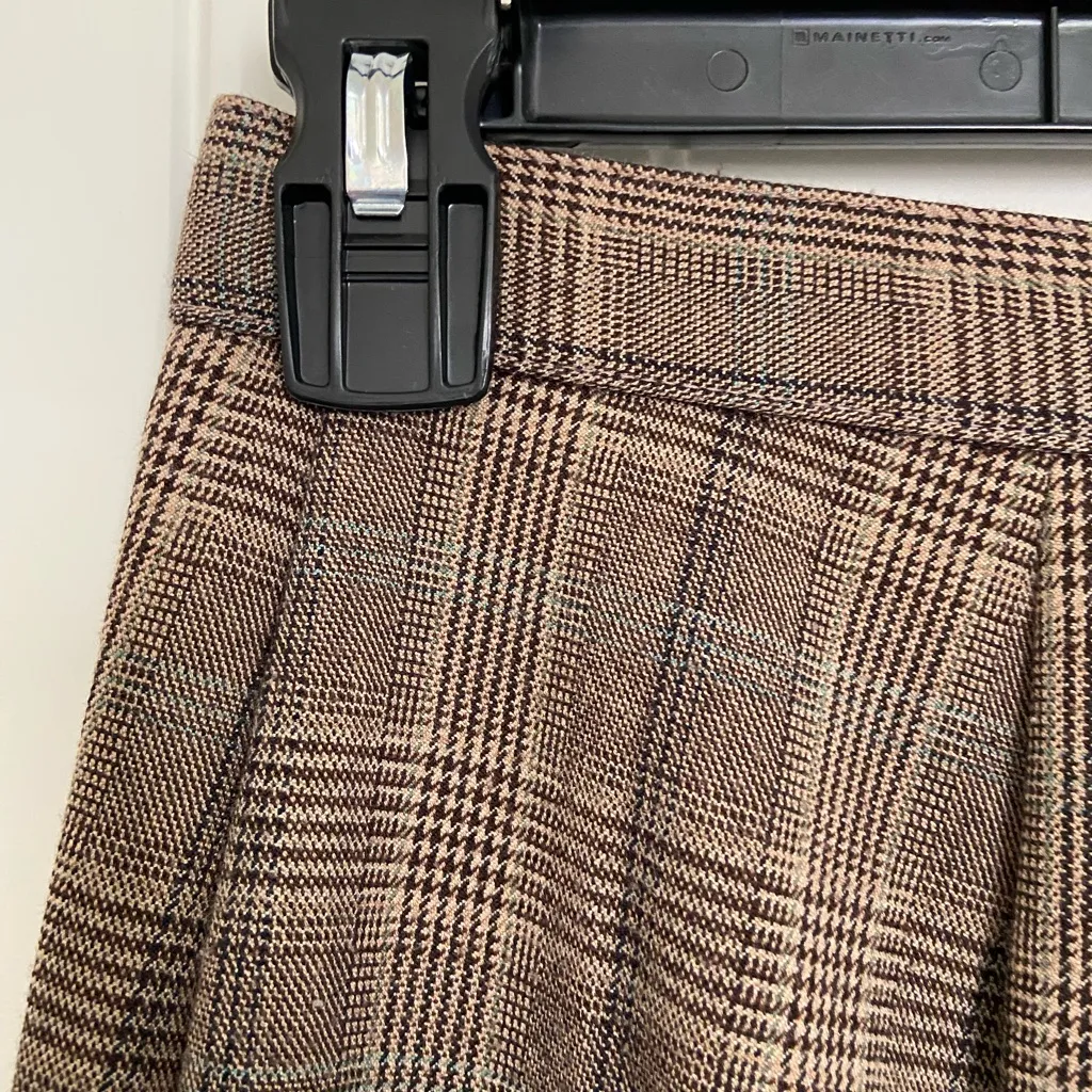 NWOT Briggs New York women’s‎ brown plaid button waist straight pants size 10P - Image 6