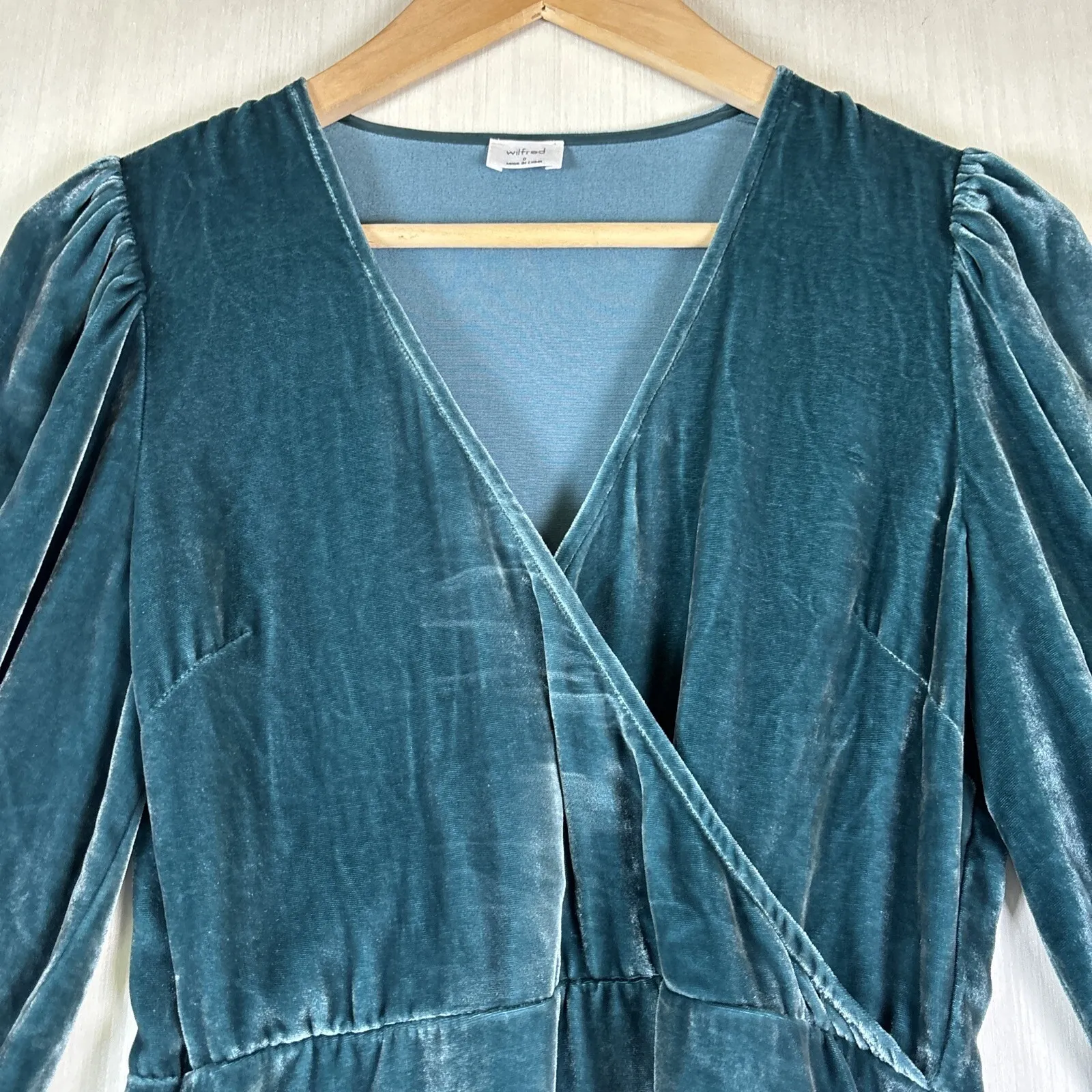 Aritzia Wilfred Lyric Women's Dress Sz 0 Green Velvet Silk Blend Mini Faux Wrap - Image 2