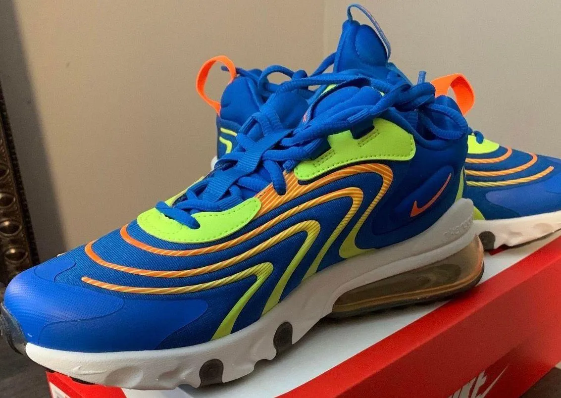 Nike Air Max 270 React - Image 2