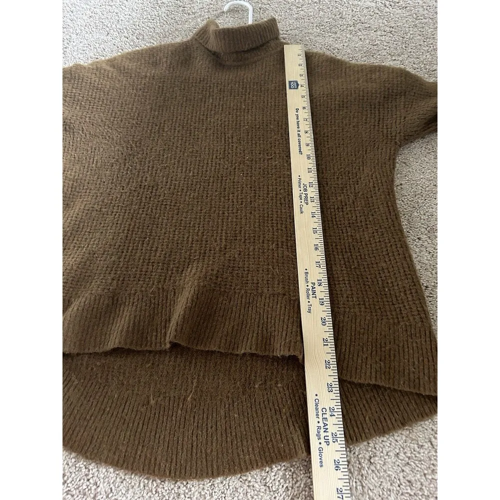 Wool Waffle Knit Turtleneck Mock Neck Long Sleeve Sweater Size Medium - Image 7