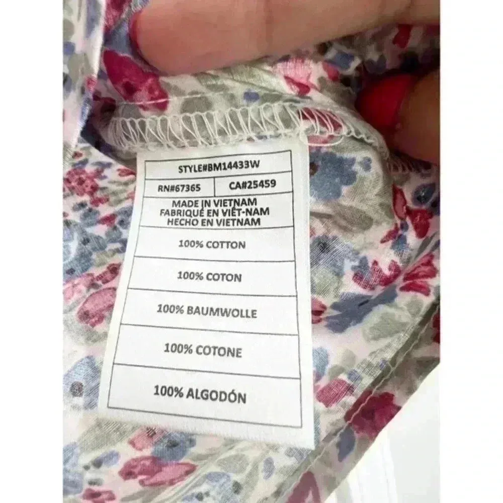 BB Dakota by Steve‎ Madden Ditsy floral Top - Image 7