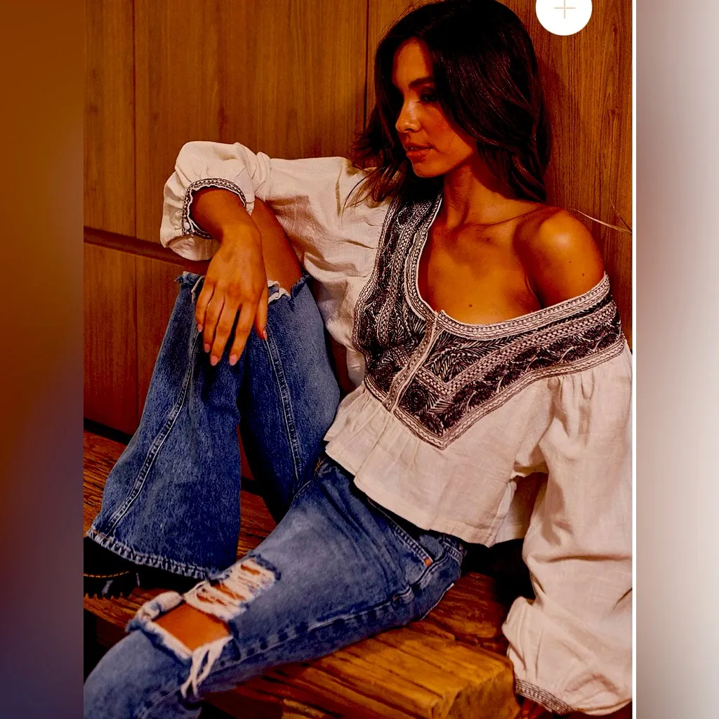 RARE BOHO BEAUTY! $148 Free People Embroidered Iggie Top, Small - NWT! - Image 2