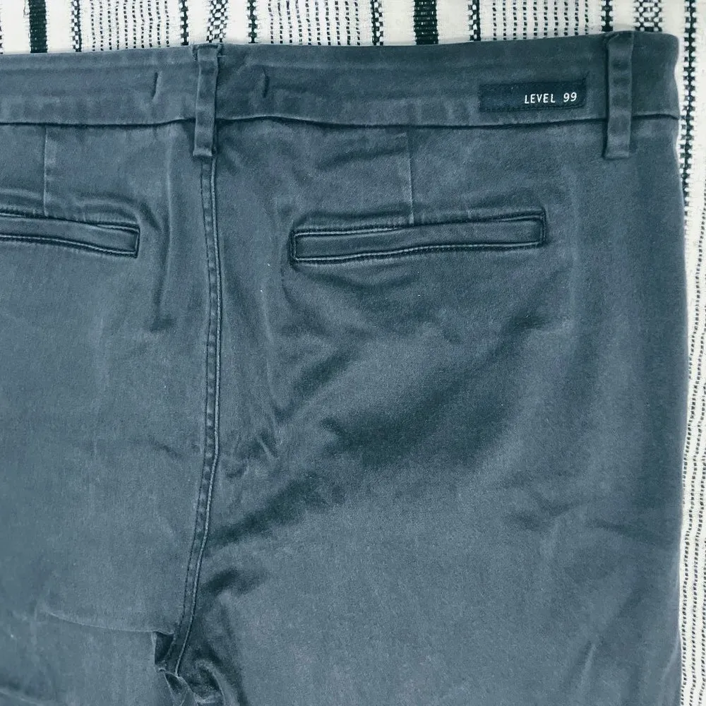 Navy soft zipper Level 99 pants, very comfortable, size 32 - Image 5