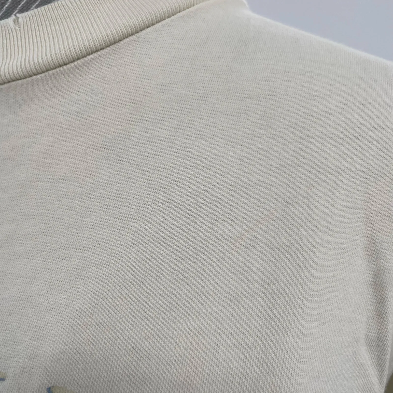 Taylor Swift 1989 Yellow Photo Tee Stay Album Seagulls Distressed Size S - Image 8