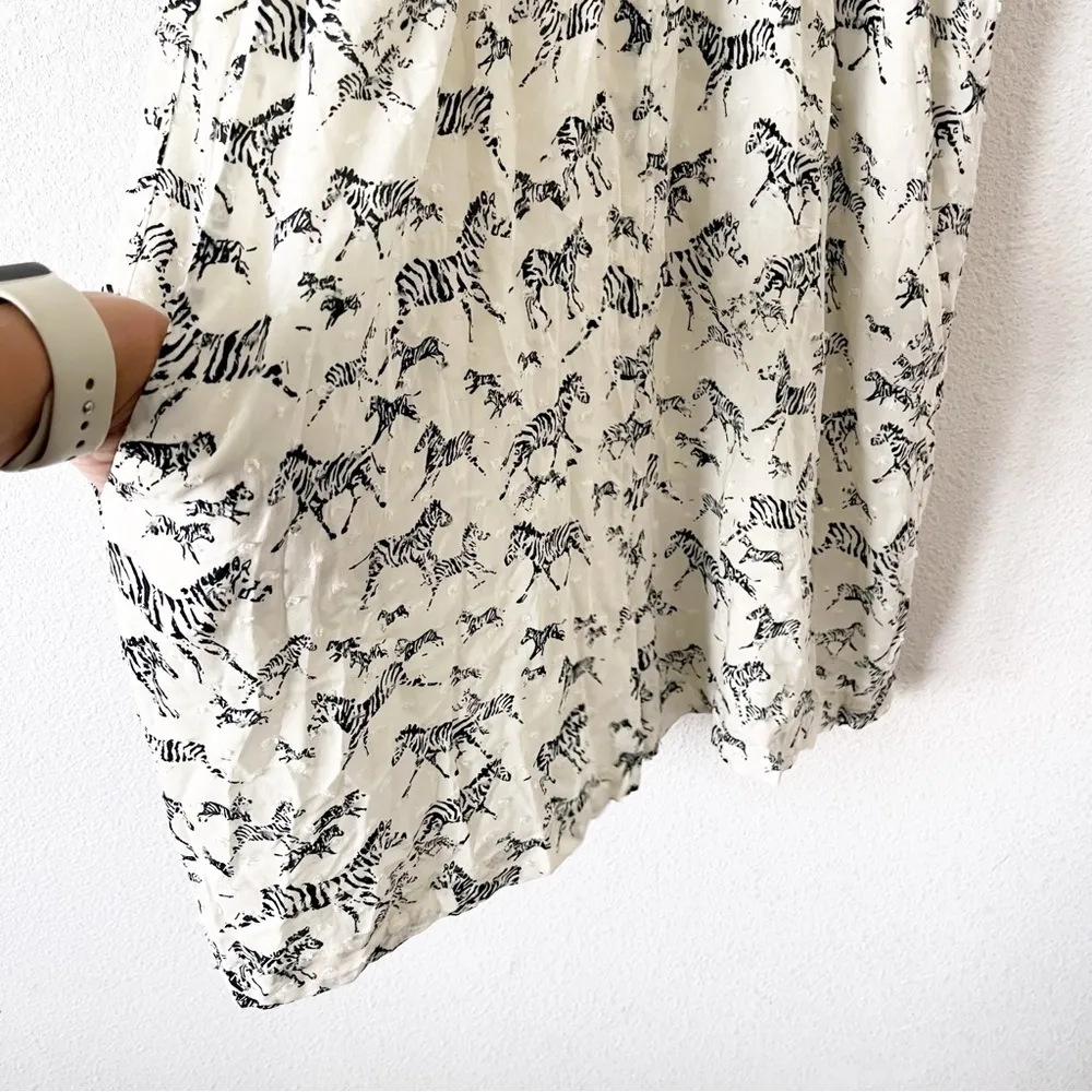 Anthropologie Corey Lynn Calter Zebra Romper - Image 4