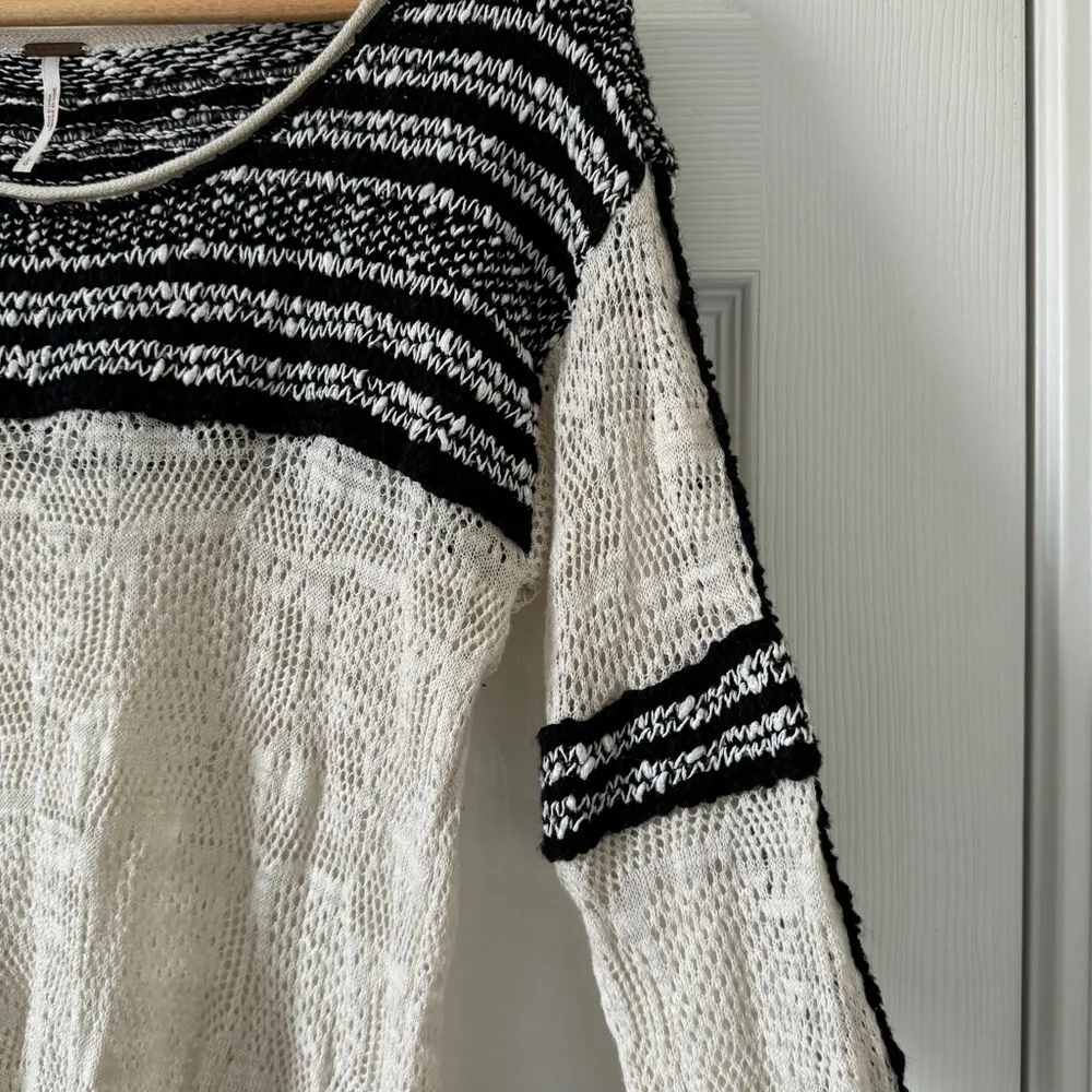 Free People Linen Knit Pullover‎ Sweater Size Large Lightweight Boho Miles Away - Image 5