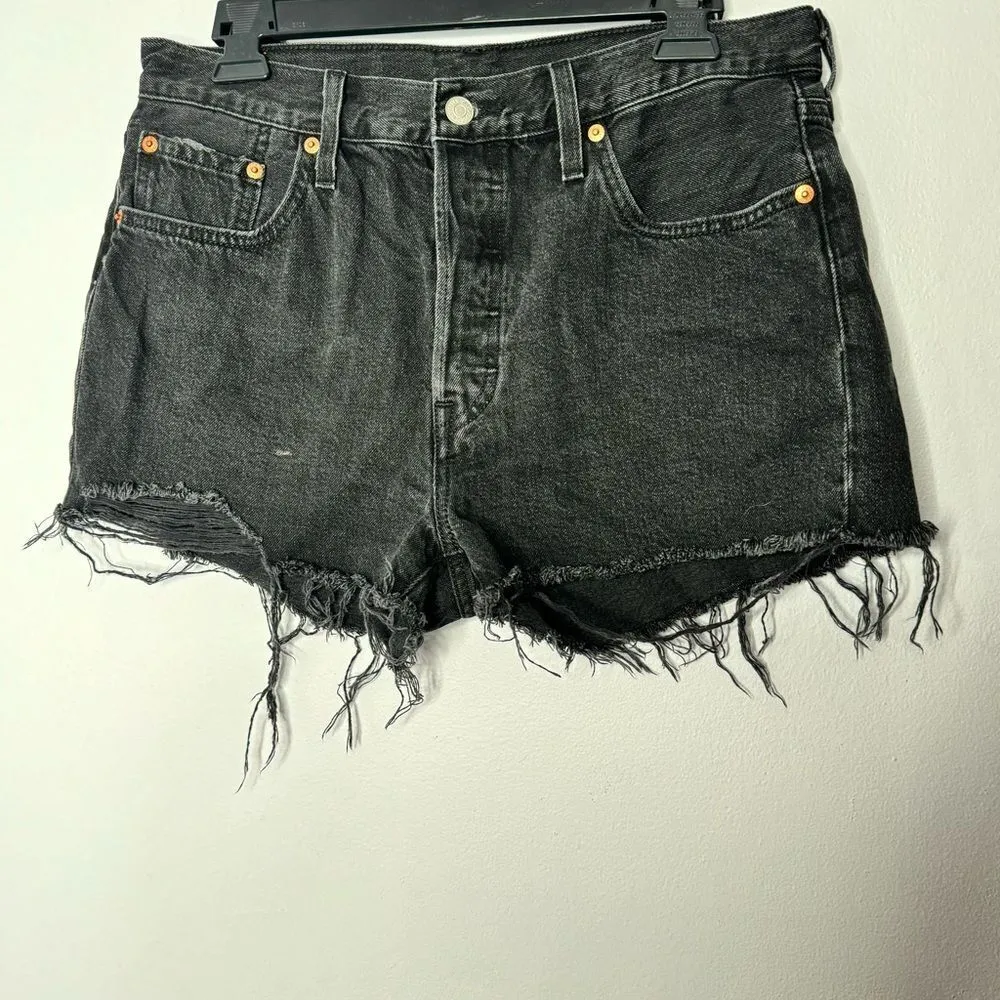 Levi’s 501 black Jean shorts size 29 - Image 2