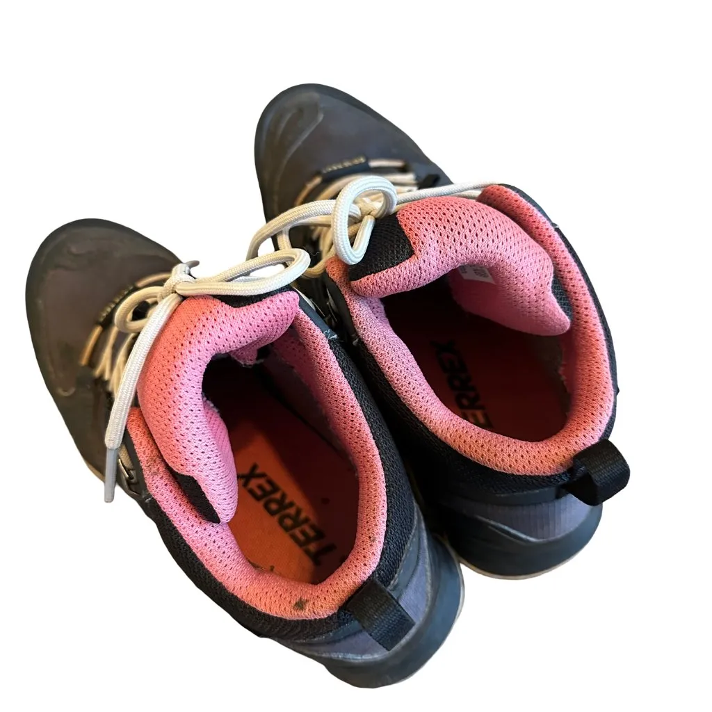 Adidas Terrex Swift R Mid GTX Hiking Boots Lace Up Outdoor Rugged Size 7 Women's - Image 3