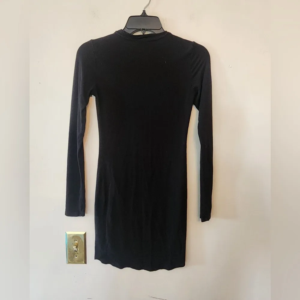 Garage black long sleeve above knee dress size xs - Image 2
