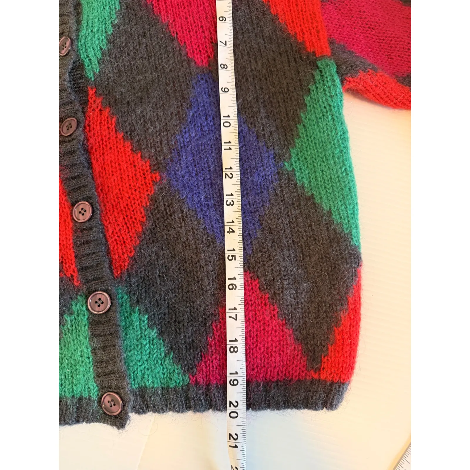 ID Distinctions Vintage M Mohair Acrylic Argyle Cardigan Sweater MultiColor crop Gray Size M - Image 7