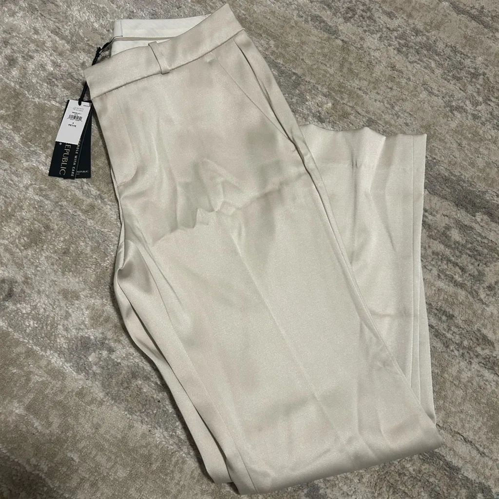 banana republic women’s pants - Image 3