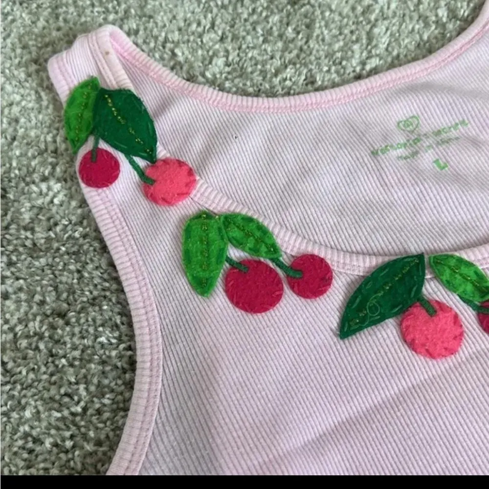 Victoria’s Secret vintage cherry embroidered tank top RARE size L - Image 2