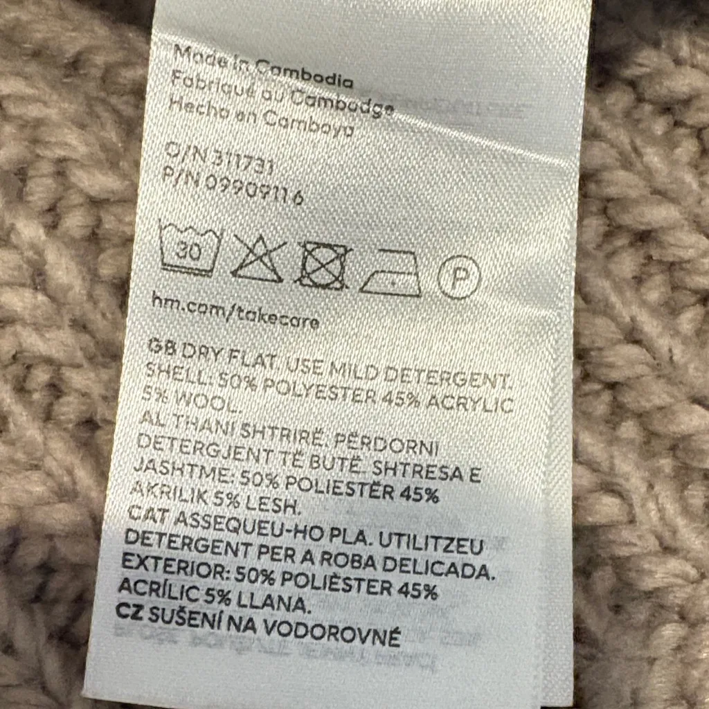 H&M Beige Chunky Knit Sweater XL - Image 5