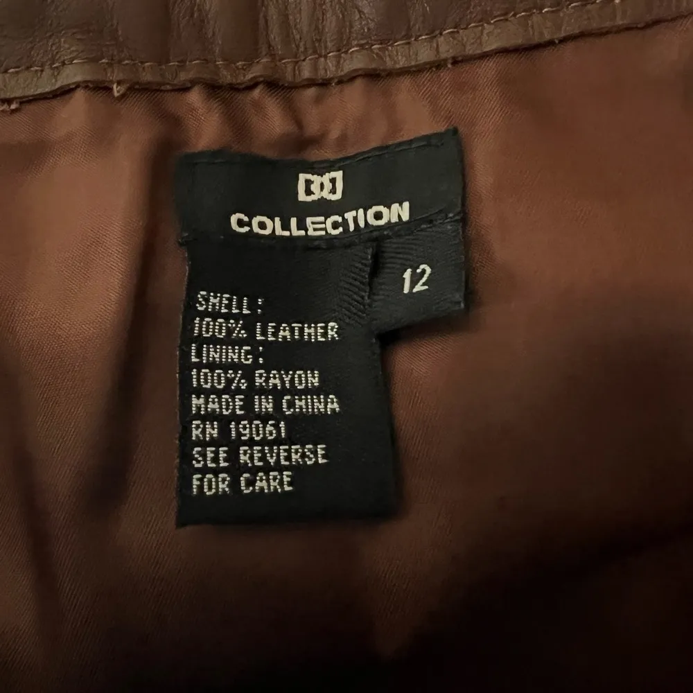 Doncaster Collection Brown Genuine Leather Jacket Size 10 and Skirt Size 12 Set - Image 8