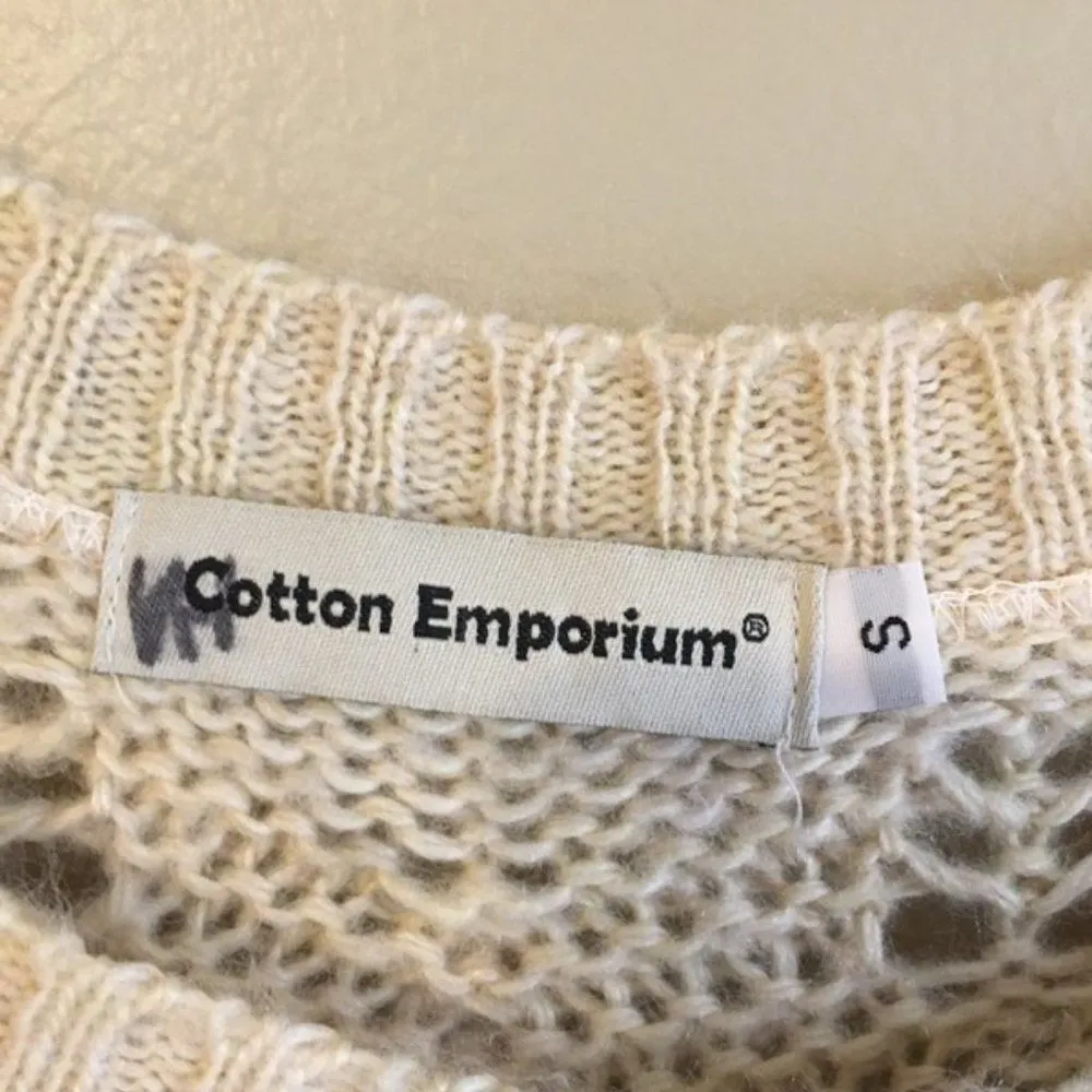 Cotton Emporium small sweater - Image 4
