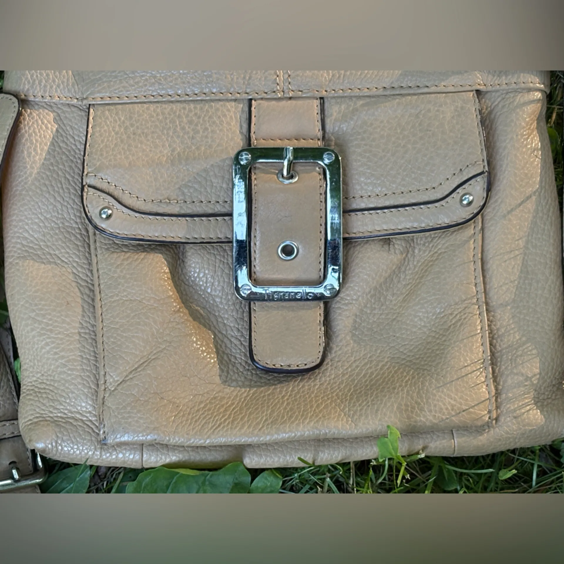 Tignanello Tan Leather Crossbody Bag‎ Pocketbook Purse Everyday Casual - Image 3