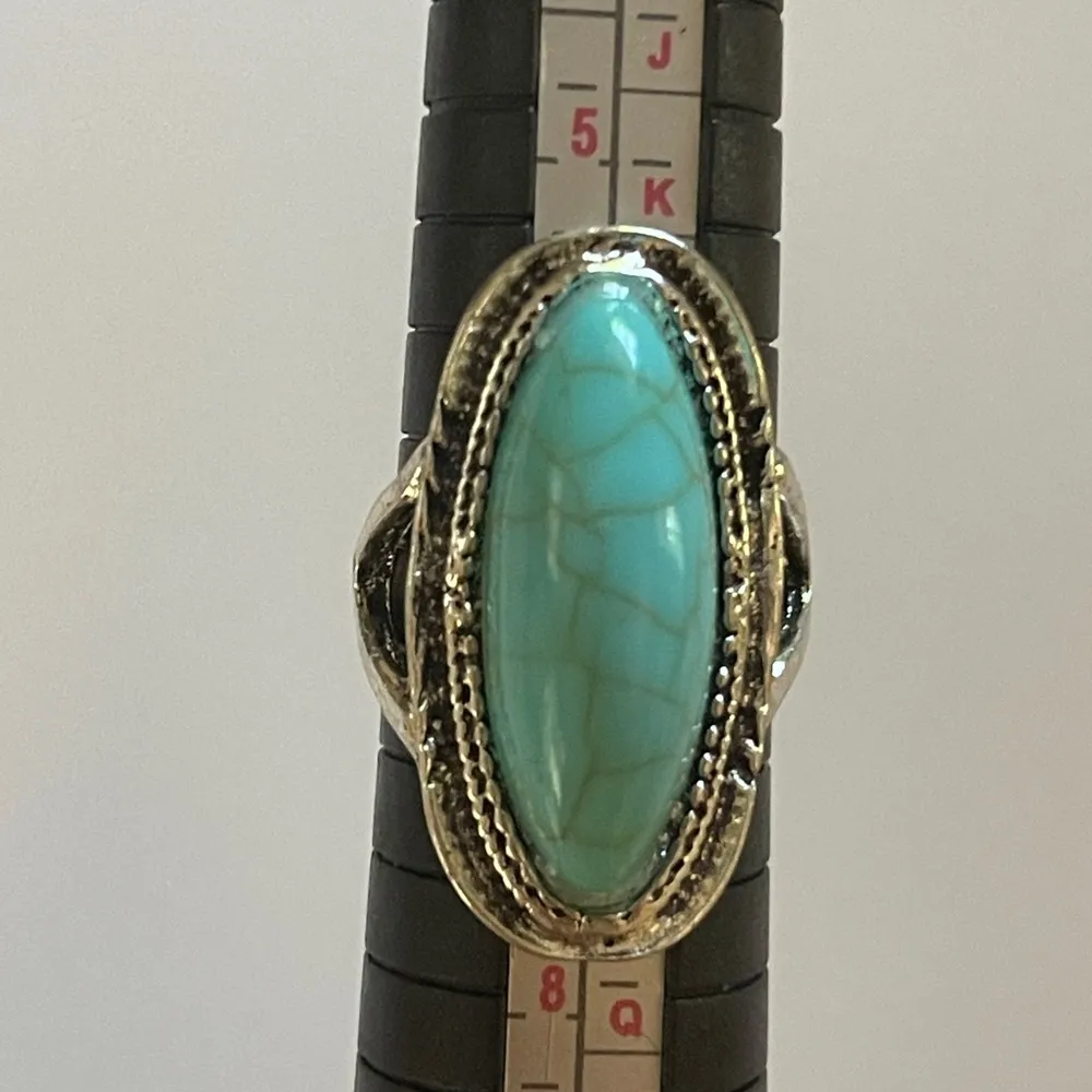 Silver turquoise ring faux stone silver tone oval boho - Image 3