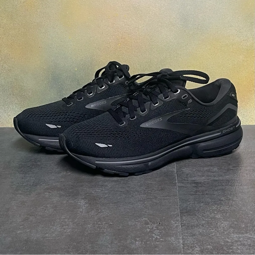 Brooks Ghost 15 Women's Black Wide Running Shoes Size 6.5D - Image 3