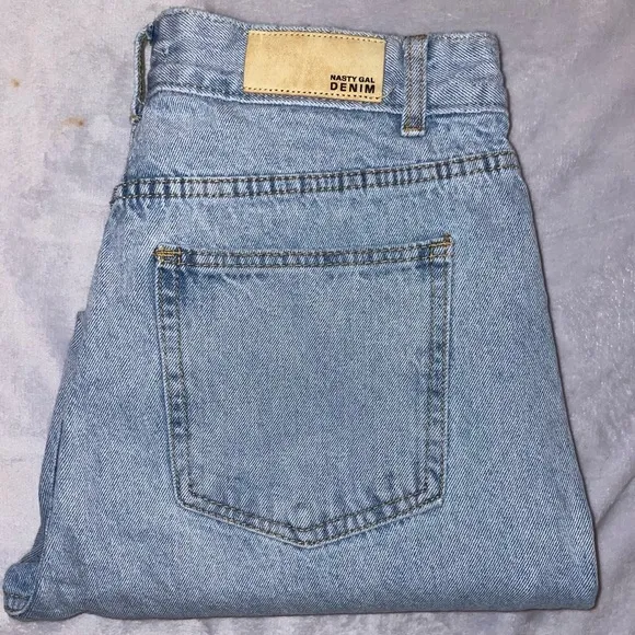 Nasty Gal Collection Women’s Distressed Mom Jeans Denim Size 10 (33x29) - Image 2
