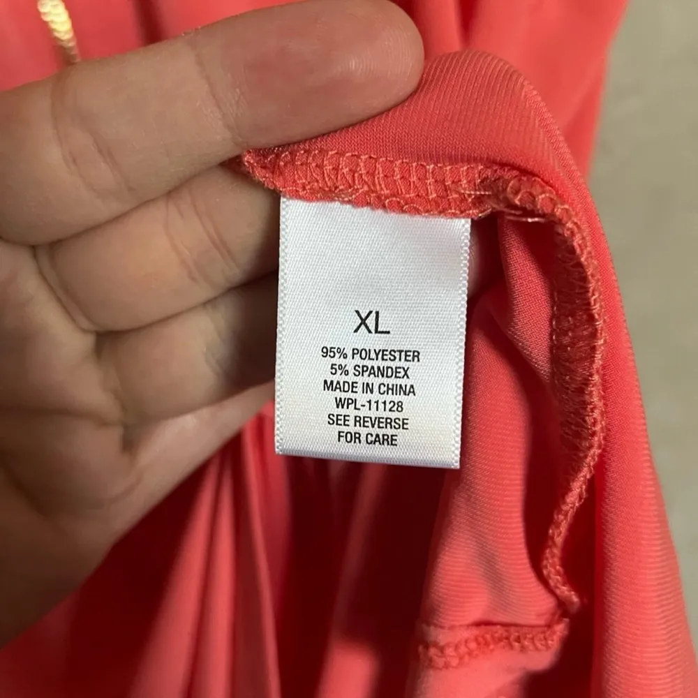 Roz & Ali Women’s Coral Pink Sleeveless Gold Zipper V-Neck Tank Top XL - Image 6