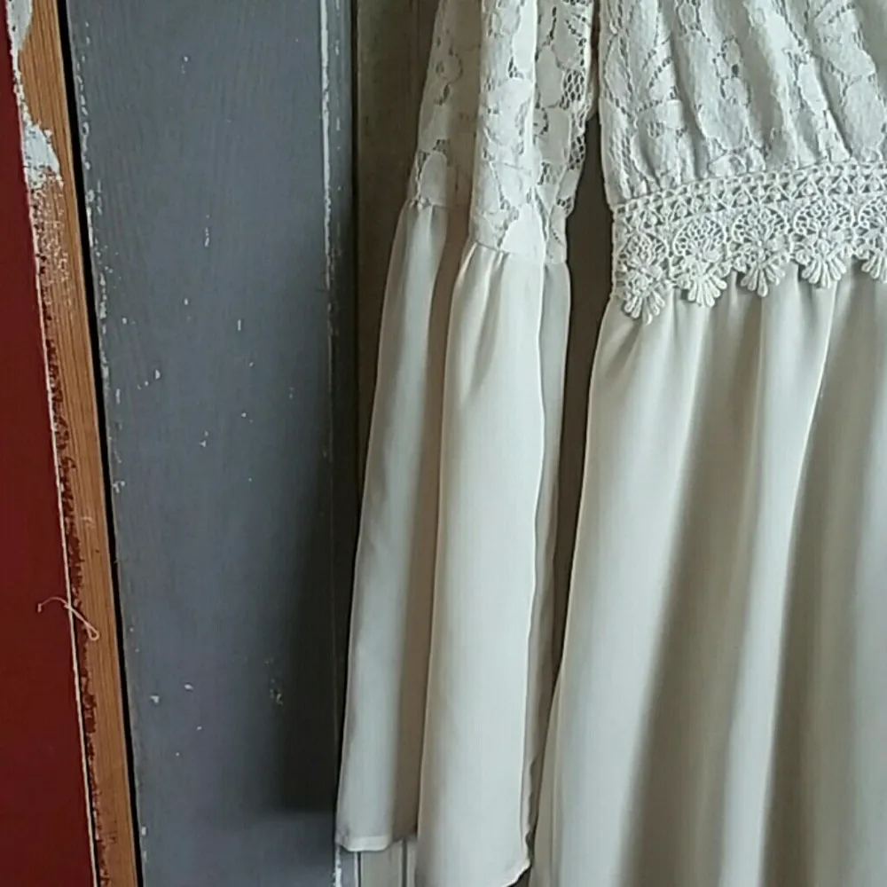 Flying Tomato Cream Lace Flowy Mini Dress - Image 5