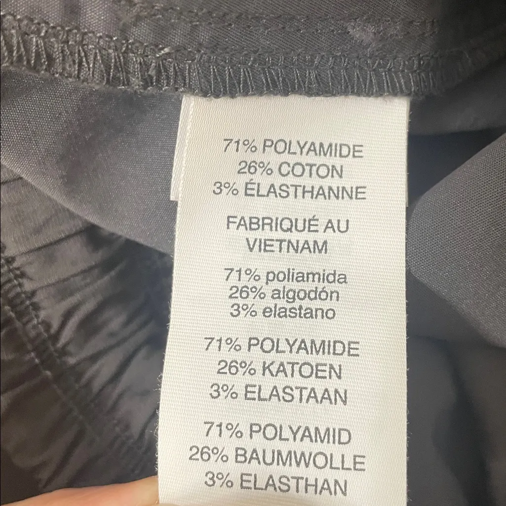 Vuori Birch Jogger size Small - Image 7