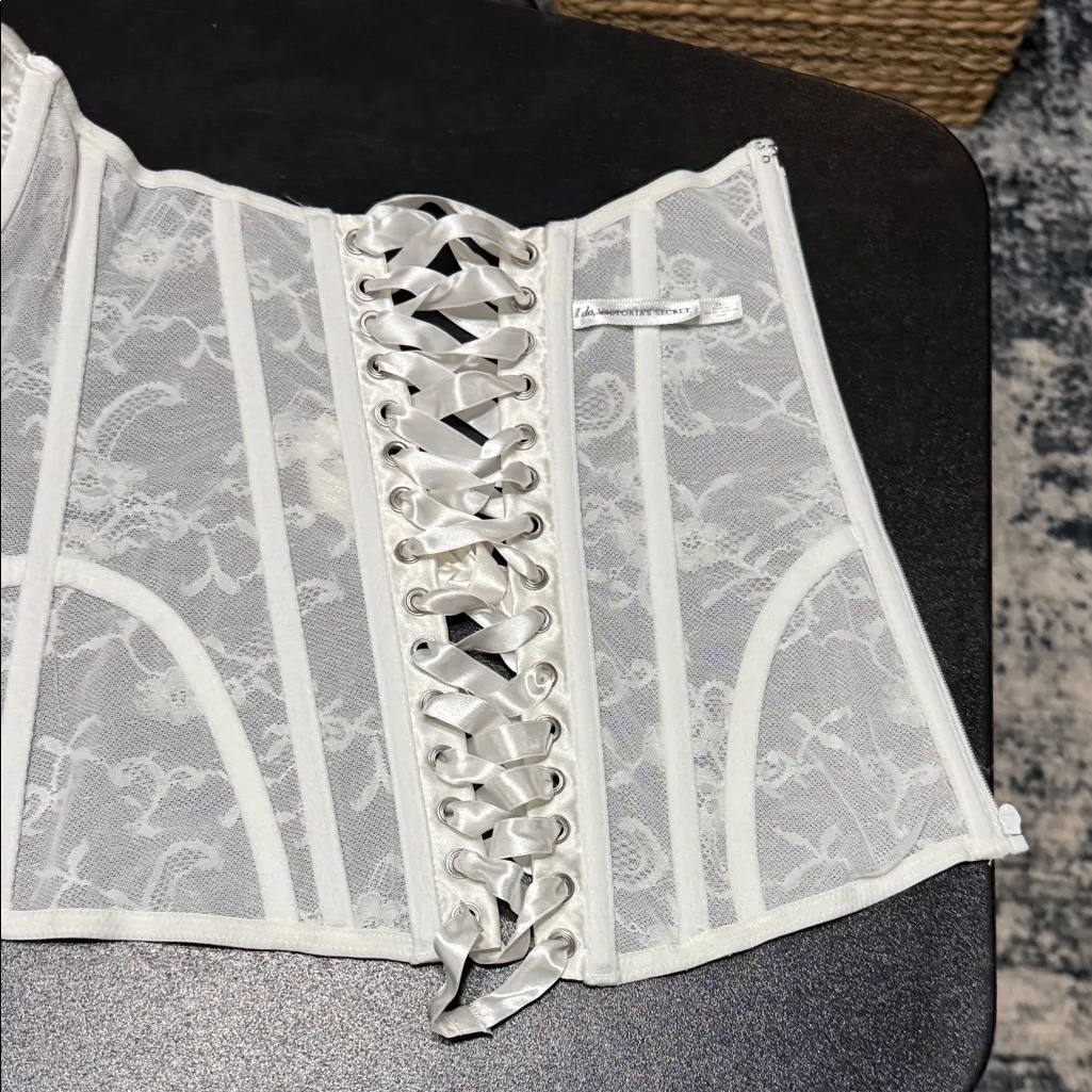 Victoria's Secret I DO White Lace Bustier Size 34C - Image 7