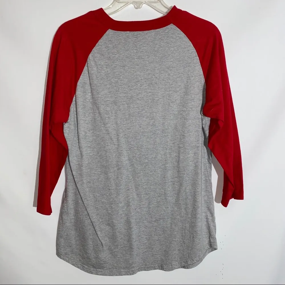 Sport Tek Cow Embroidered T-shirt Size Small - Image 4