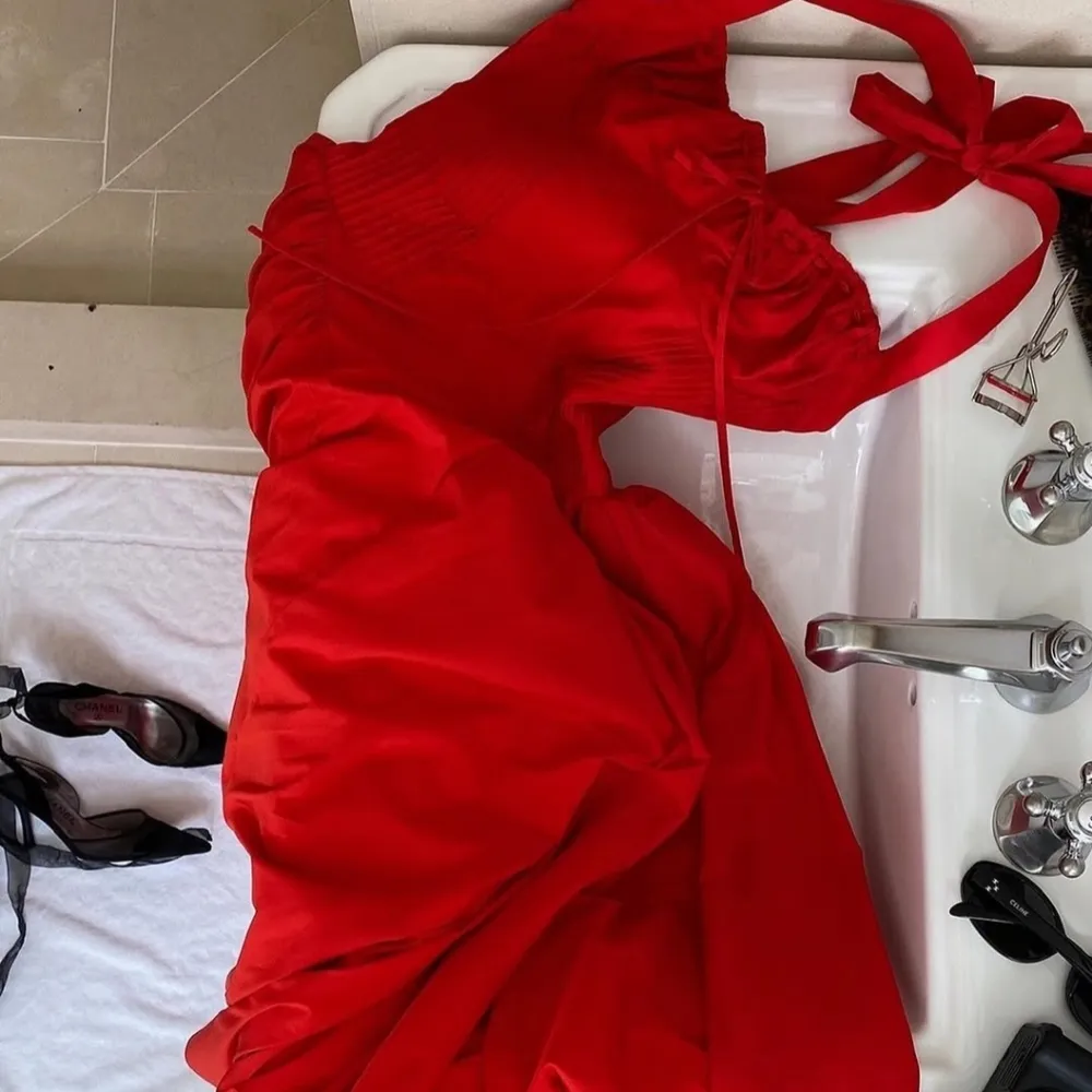 HOUSE OF CB “COQUETTE” SCARLET HALTER MIDI DRESS - Image 6