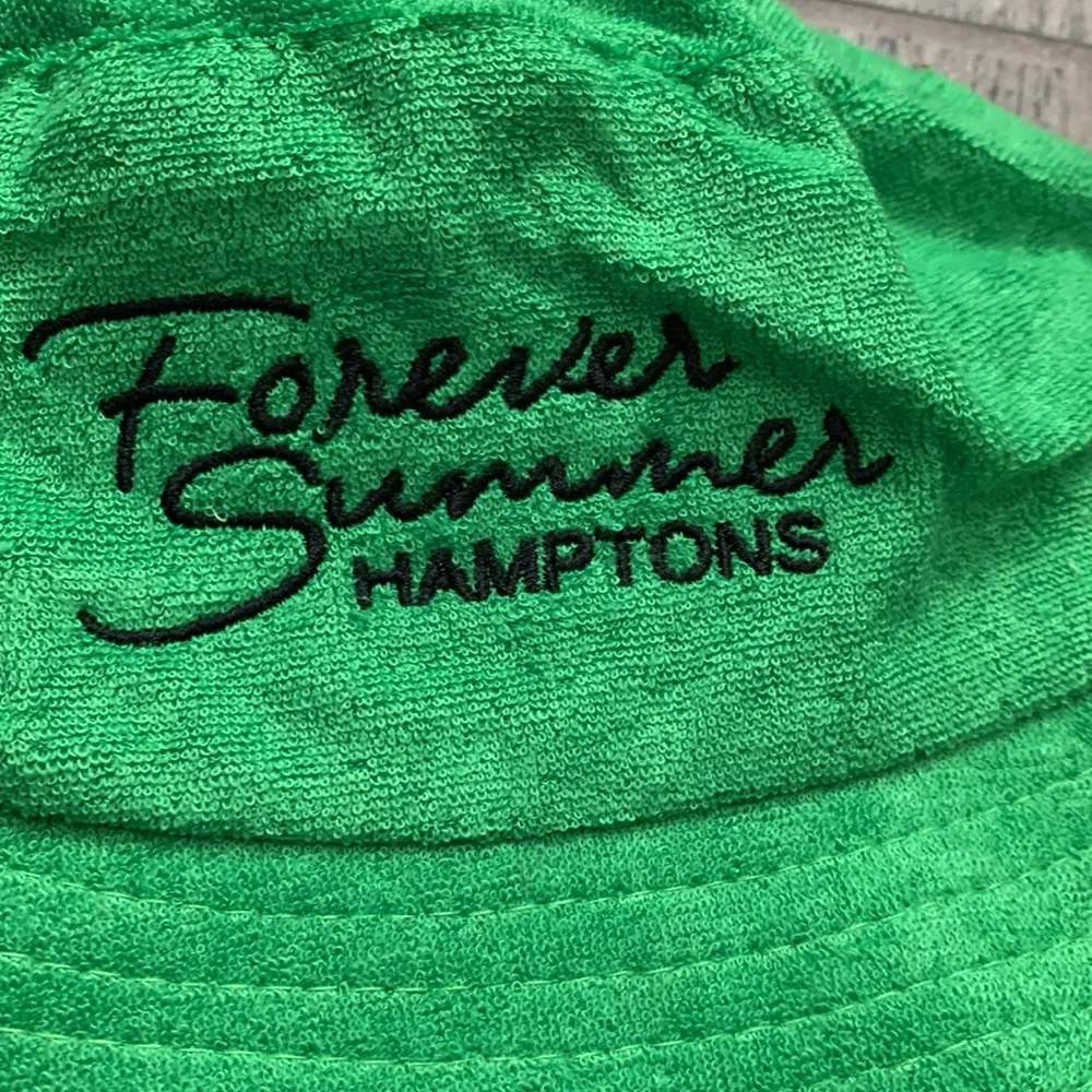 Forever summer hamptons green bucket hat - Image 2