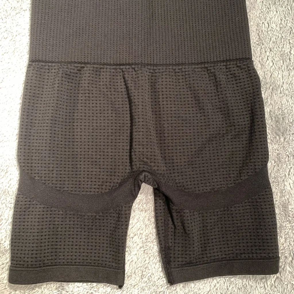 ECHT Black Textured Bike Shorts - Image 5