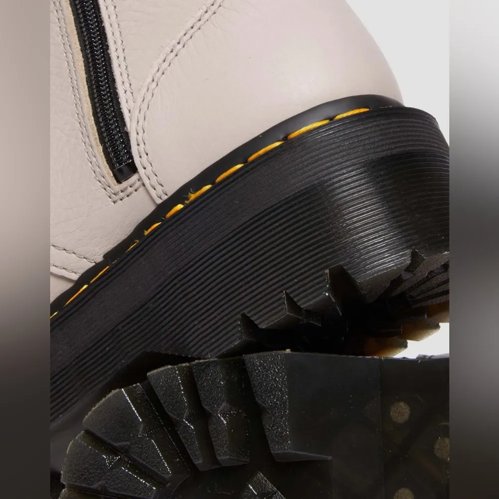 Dr. Martens Jadon III Boot Pisa Leather Platform - Image 5