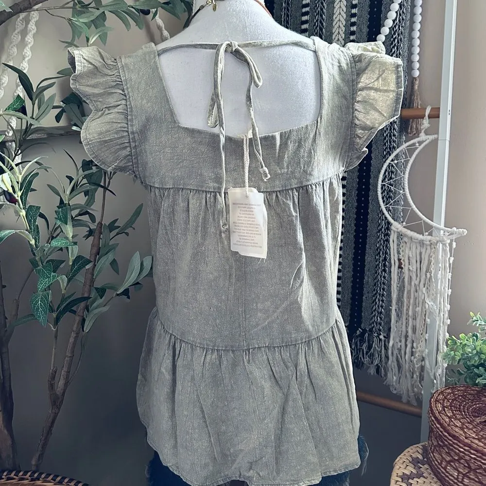 New with Tags Hem & Thread Embroidered Ruffle Peplum Relaxed Blouse - Image 4