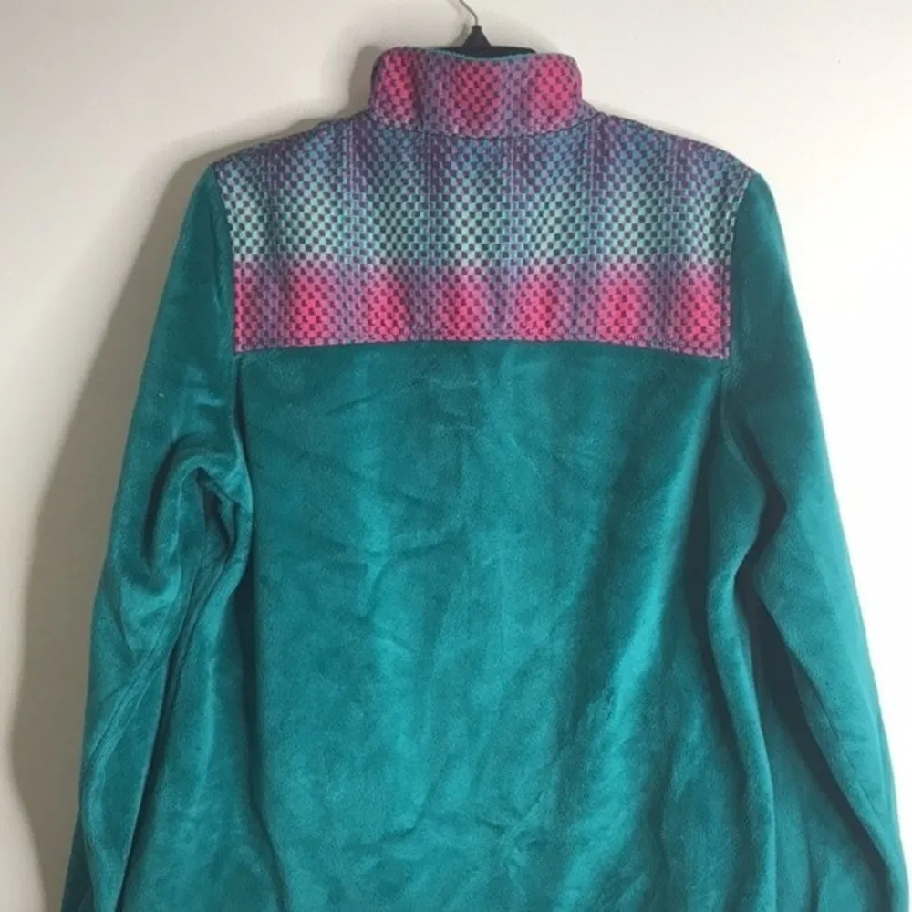 Retro FILA furry teal fleece with neon shoulder design size large - Image 11