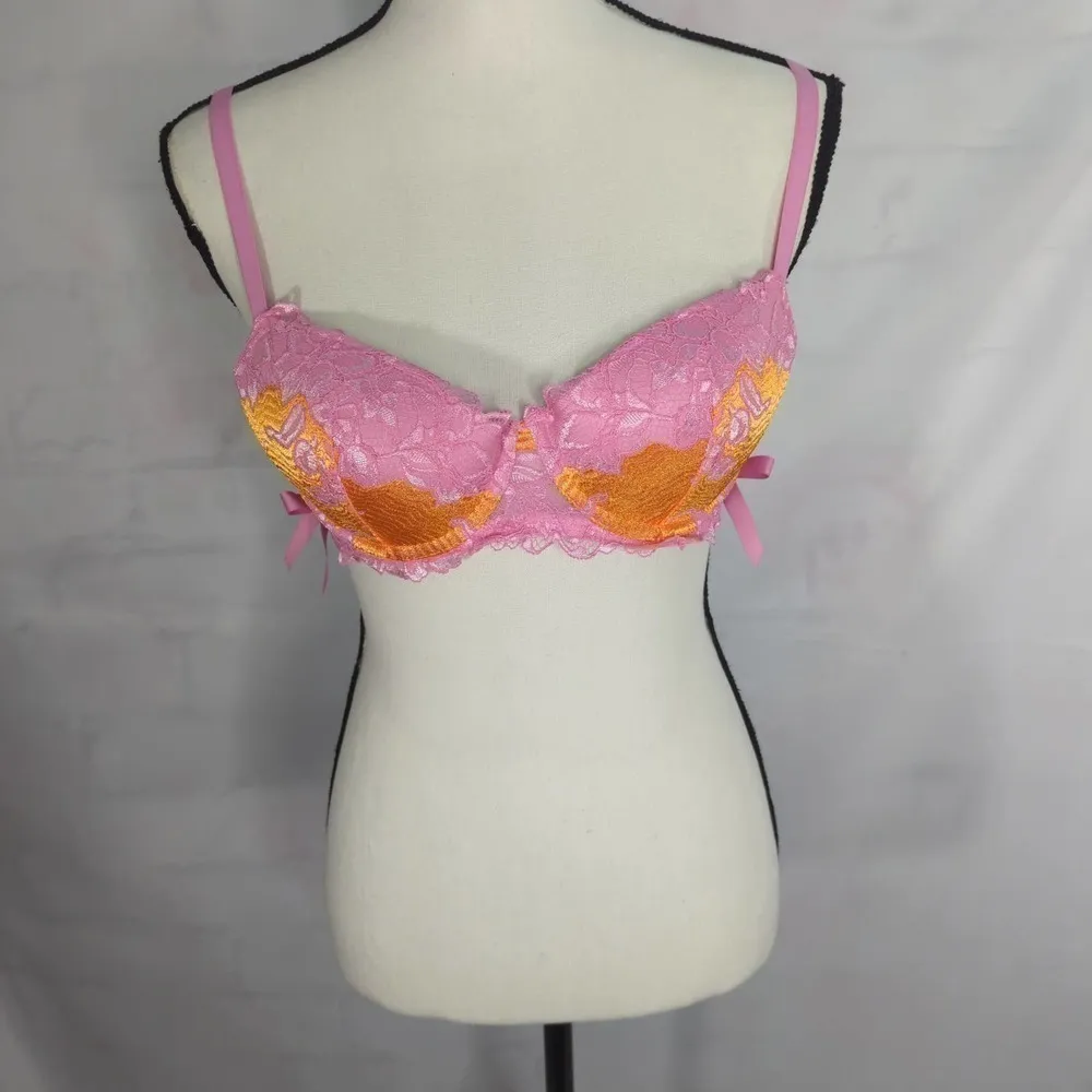 Savage x Fenty Lace'd Up Padded Low Balconette‎ Bra Orange Size undefined - Image 2