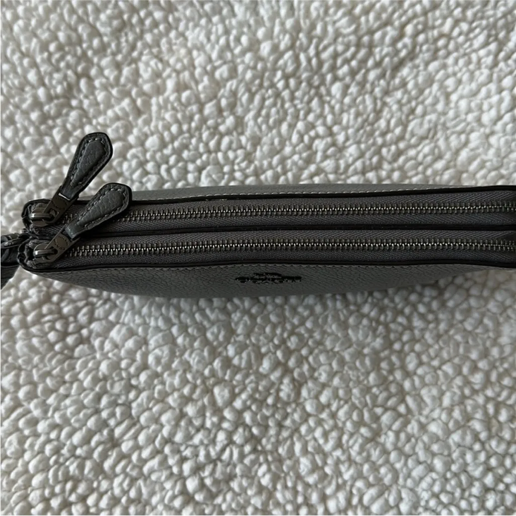 Coach Double Zip Pebbled Leather Wallet Wristlet
Heathered Gray - Image 3