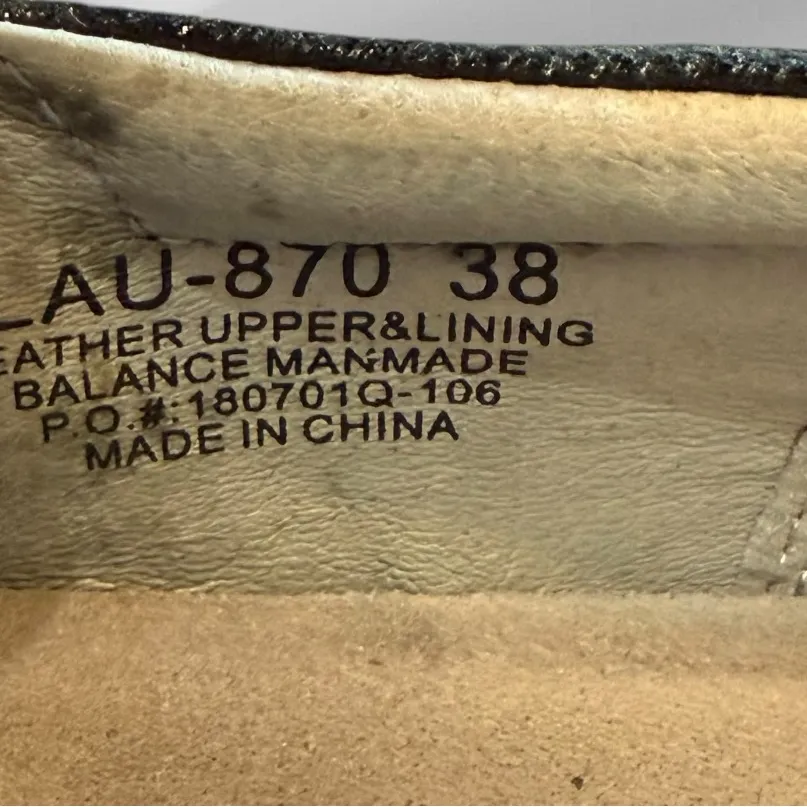 Alegria‎ Black Flats With Velcro Closure - Image 8