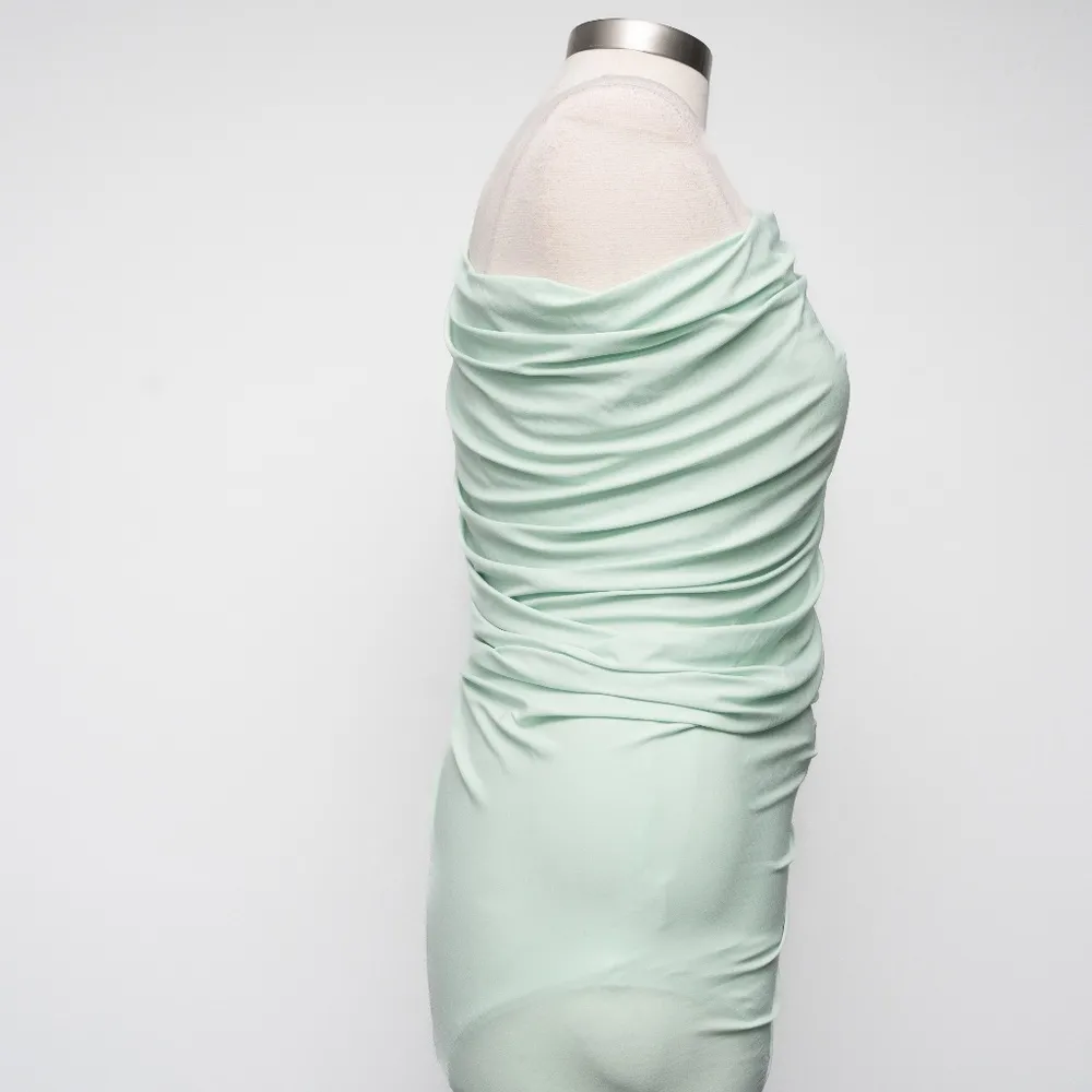 Norma Kamali. Diana Midi Stretch One Shoulder Dress - Image 7