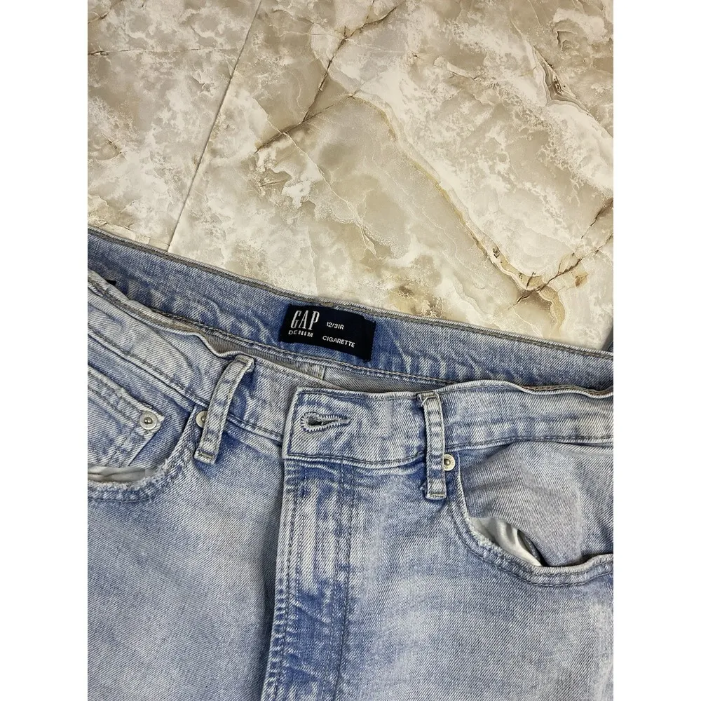 GAP Jeans Women's 12/31R Cigarette High Rise Raw Hem - Image 6