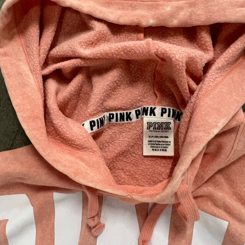 SM Pink! Victoria secret light pink cropped hoodie - Image 3